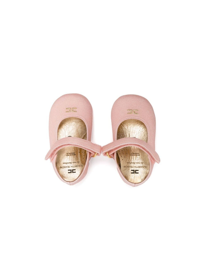 Scarpe rosa neonata