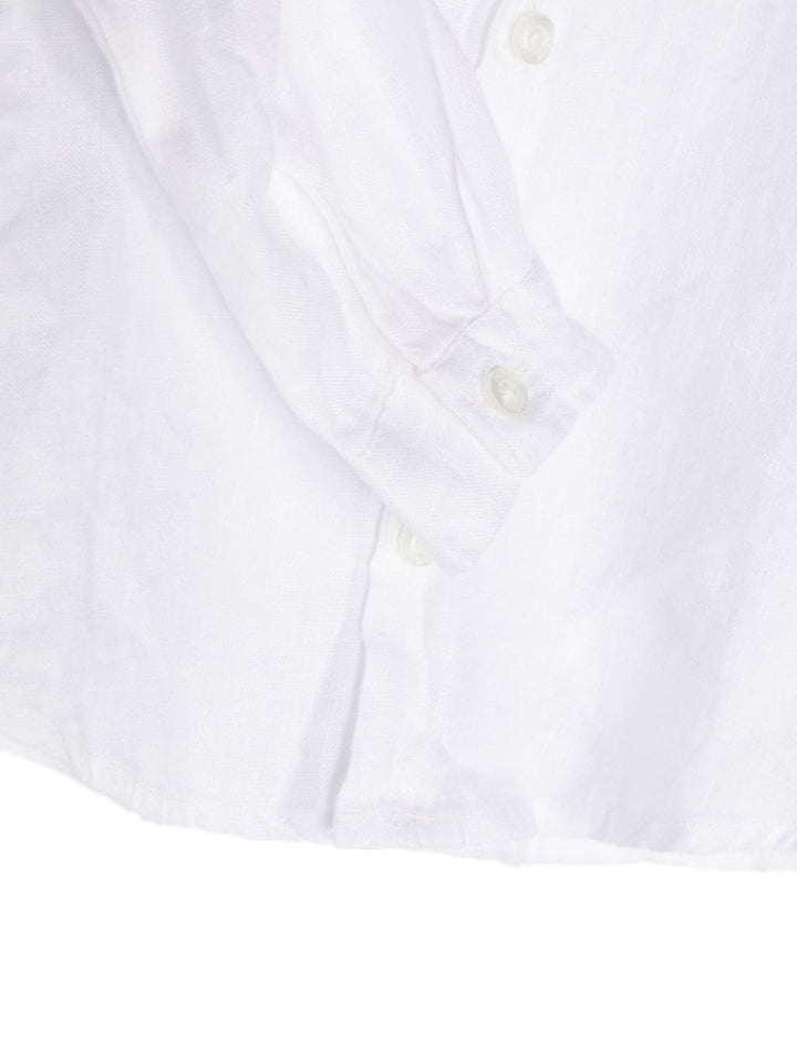 chemise blanche nouveau-né