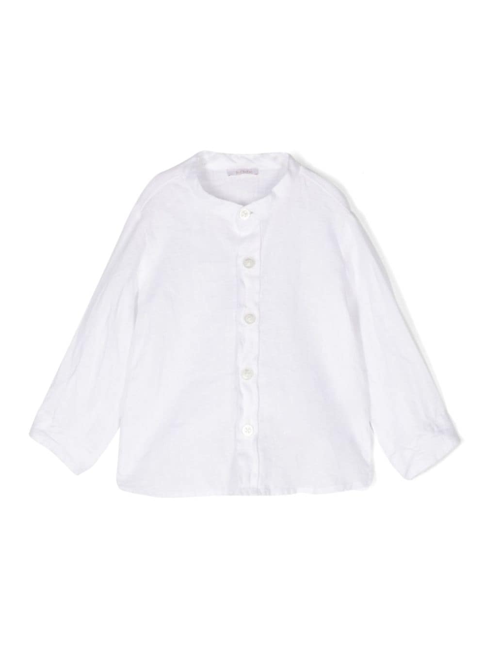 chemise blanche nouveau-né