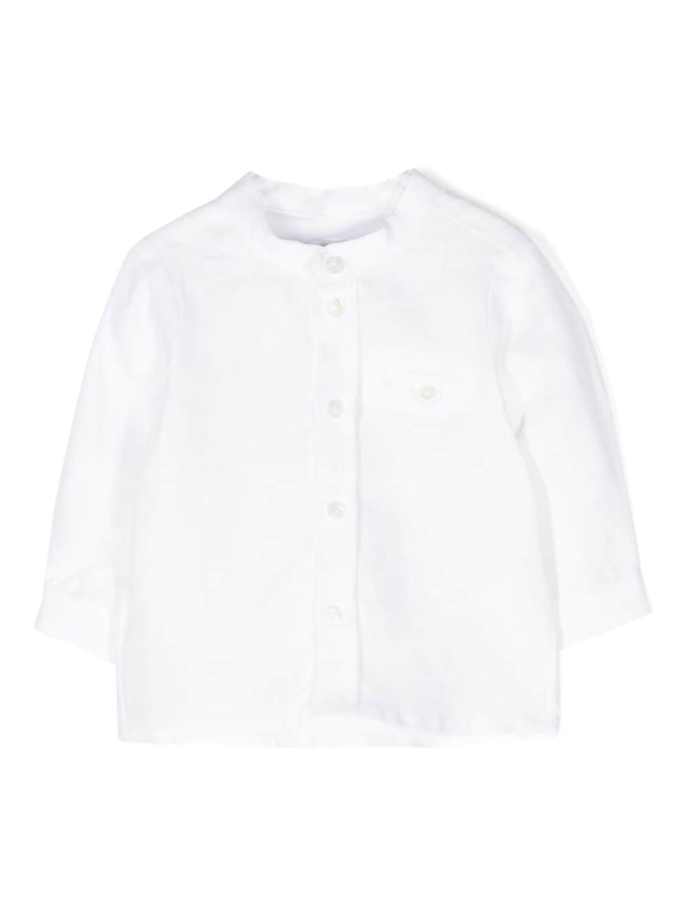 Chemise blanche nouveau-né