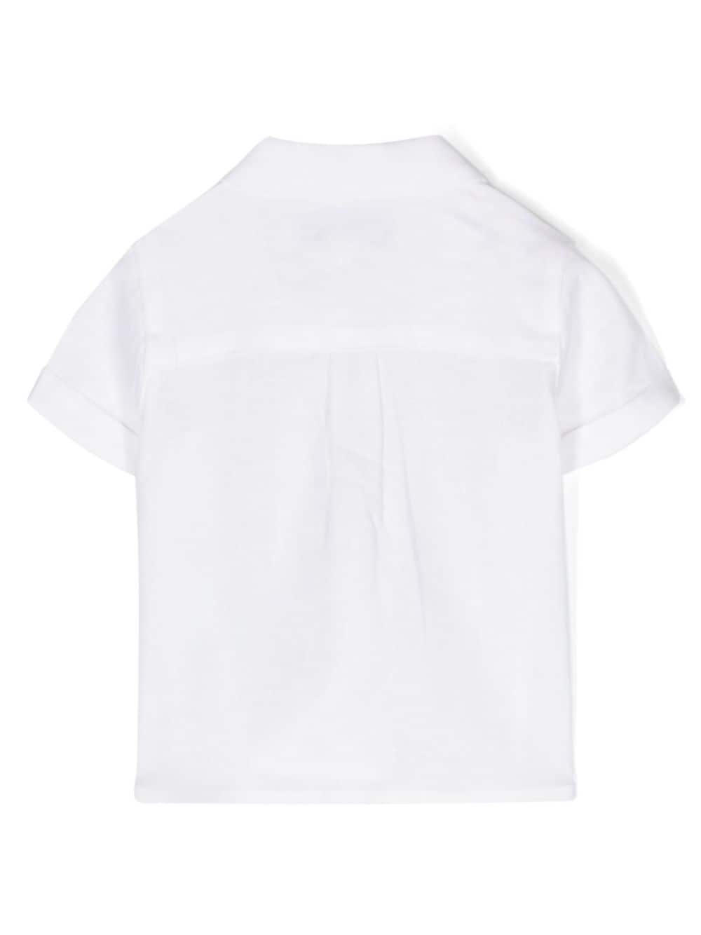 Chemise blanche nouveau-né