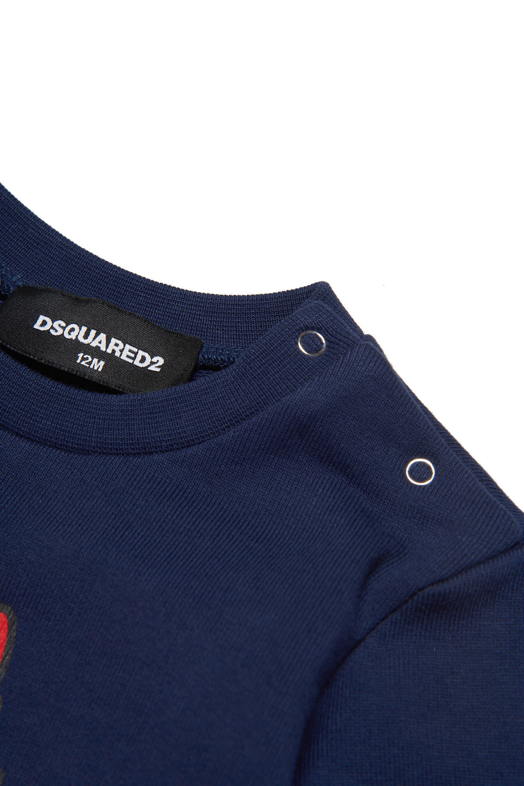 Sweat-shirt bleu, avec imprimé sur le devant et fermeture à bouton-pression sur l'épaule