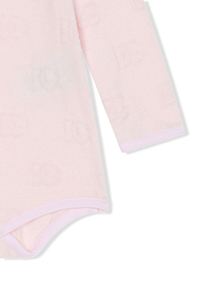 Set rosa neonata
