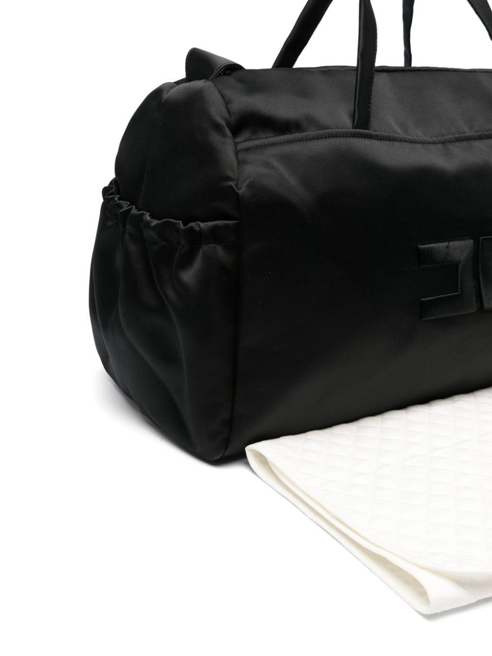Borsa nera neonata