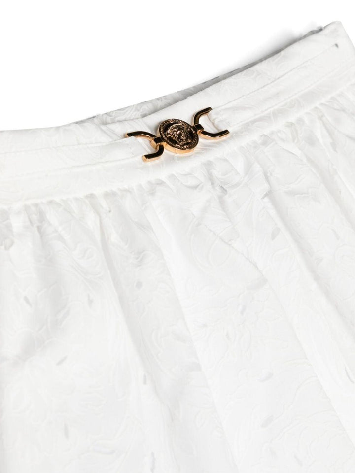 Gonna bianca neonata