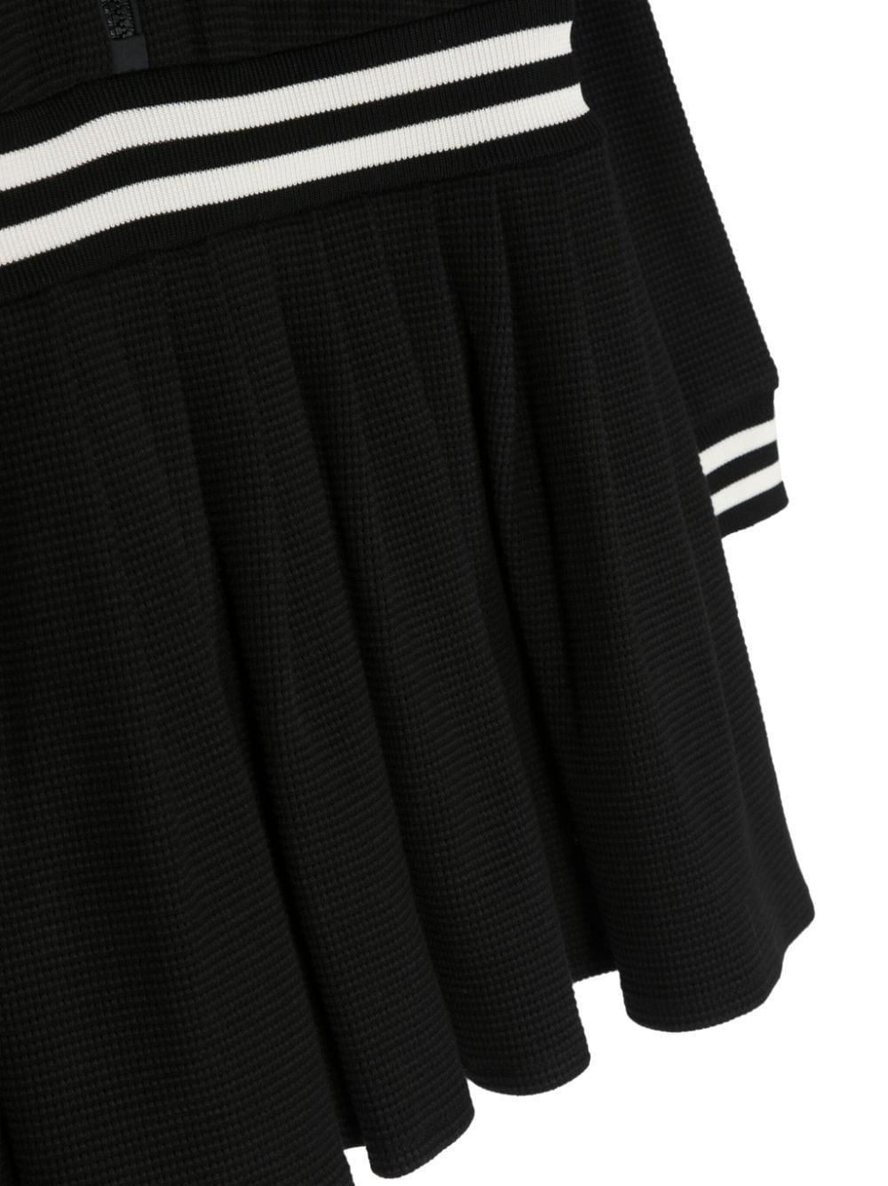 Vestito nero bambina,con bande bianche sulla vita e sulle maniche