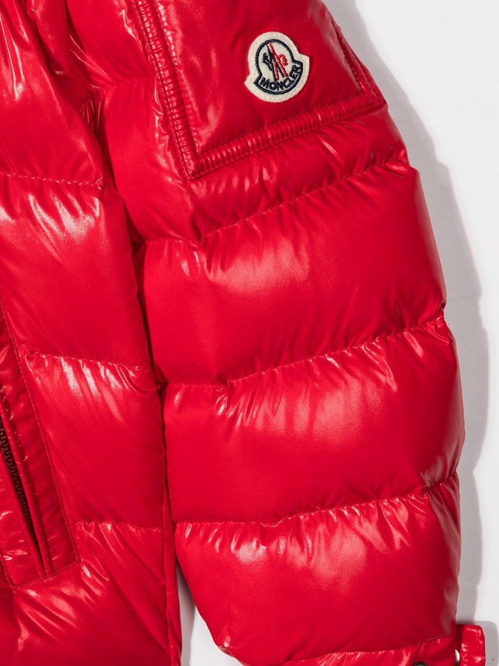 Piumino rosso bambino