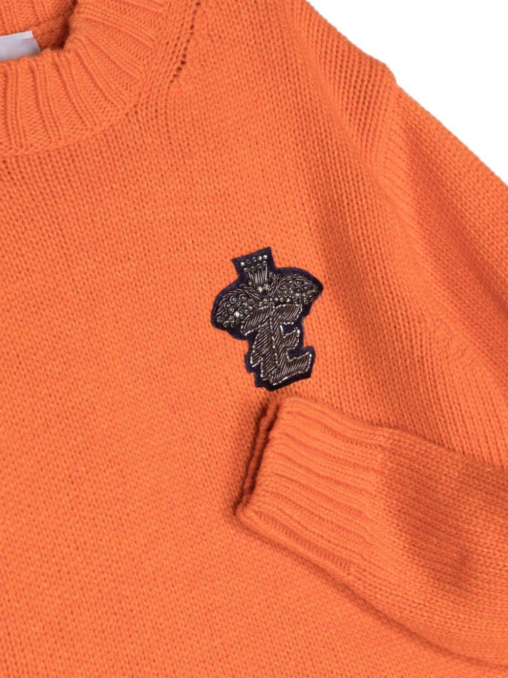 Maglione arancione carota bambina con ricamo