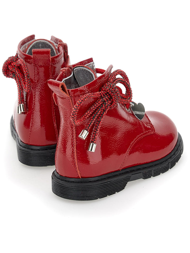 Stivale rosso stringato bambina con logo patch