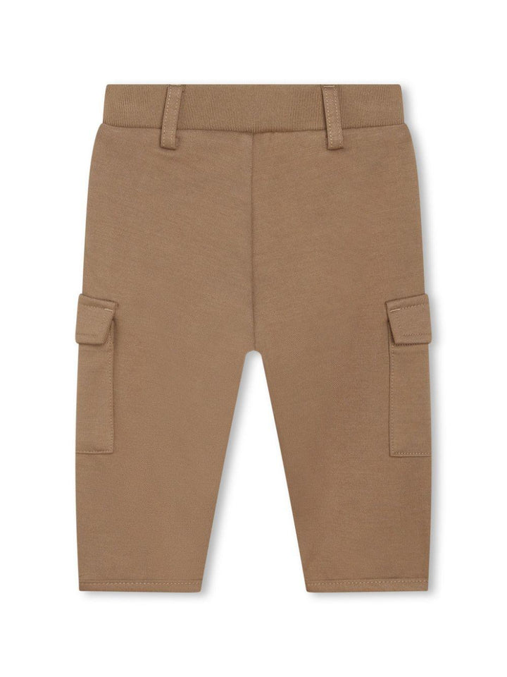 Cargo neonato marrone