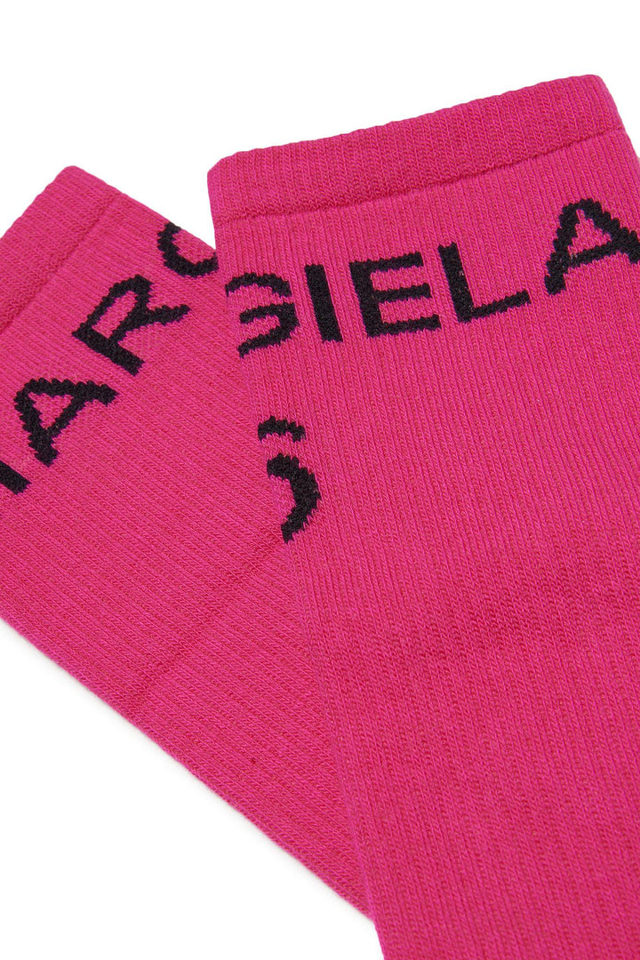 Calzini fucsia con stampa nera