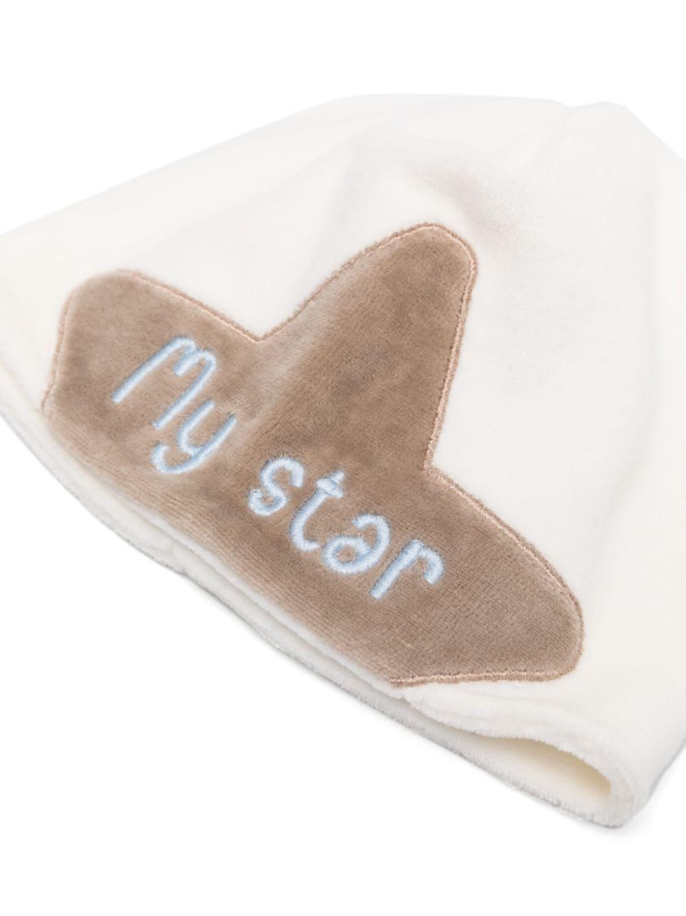 Cuffia bianca opaco neonata con applicazione