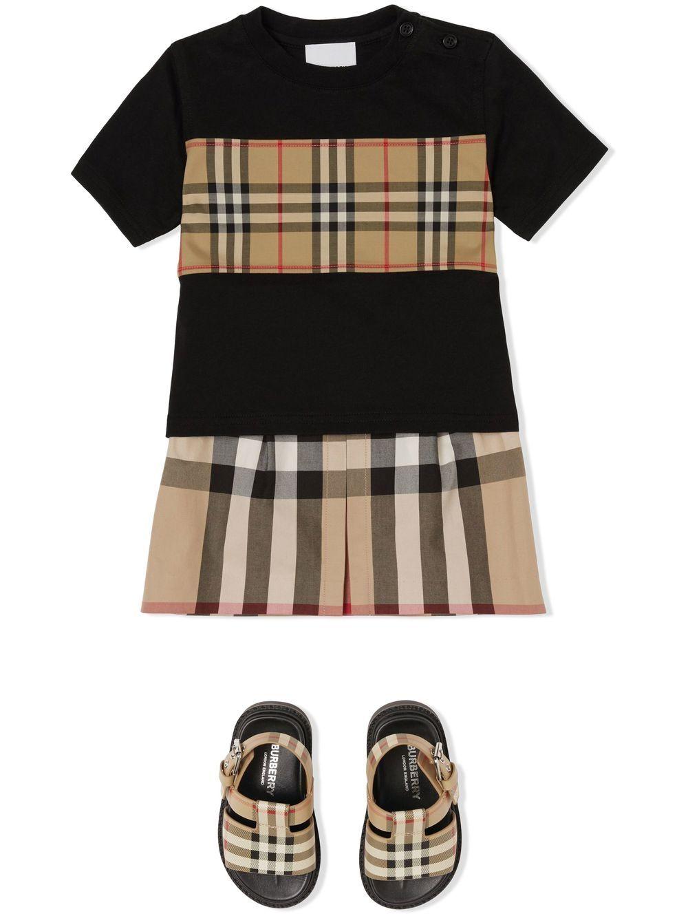 Gonna beige neonata