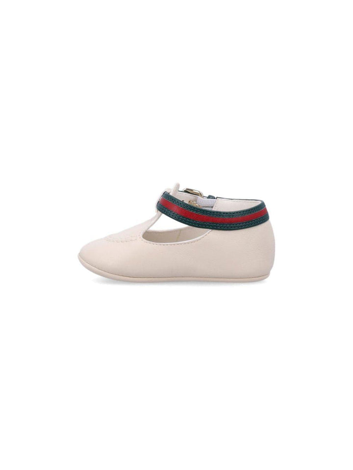 Scarpine beige neonata