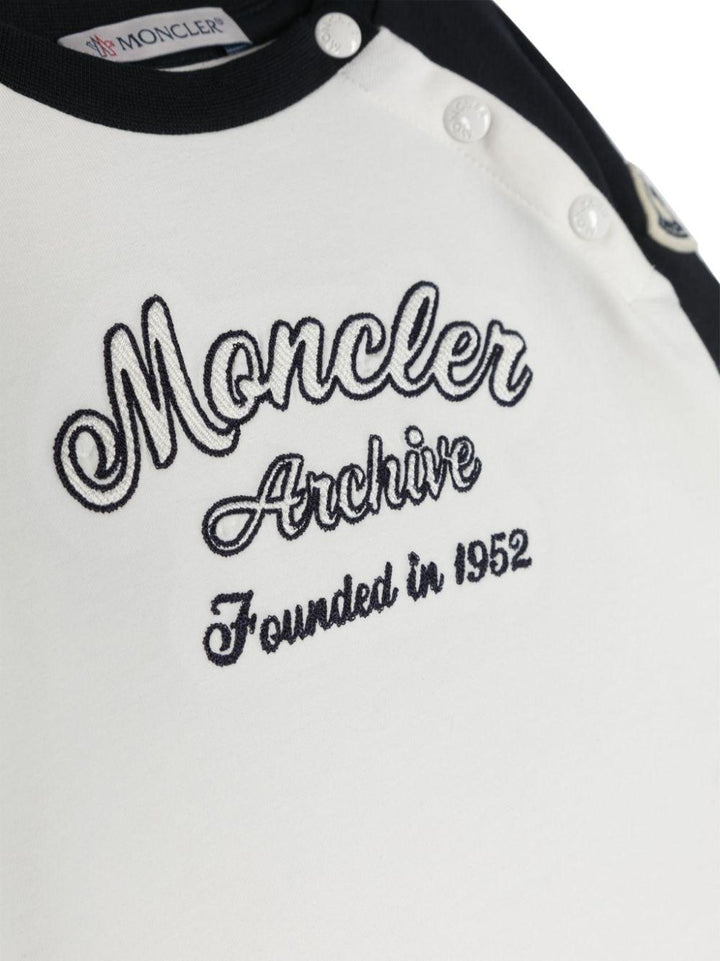 Maglia bianca e blu neonato,stampa frontale 8D000088790N F07 Moncler Kids 