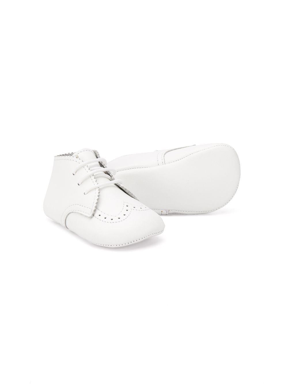 Scarpe bianche neonata