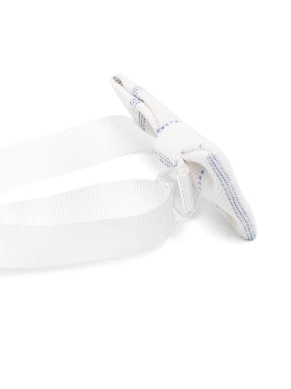 papillon bianco neonato